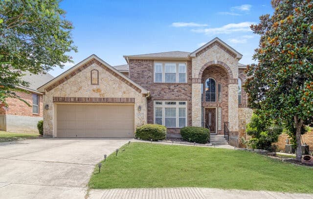 8707 Roswell Rdg