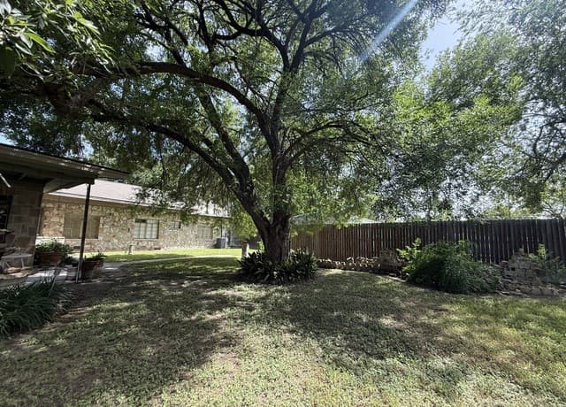 100  Hazel Ave, Three Rivers, TX 78071 — photo 17