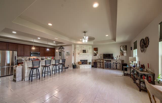 504  34th Street, Hondo, TX 78861 — photo 5