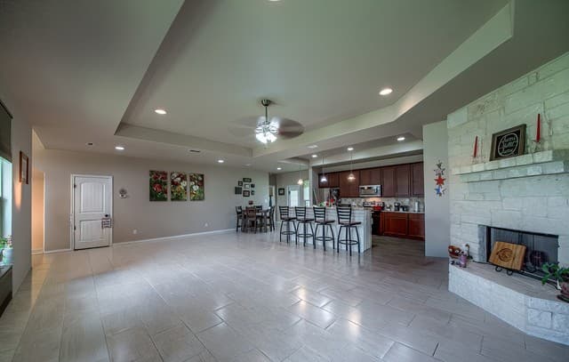 504  34th Street, Hondo, TX 78861 — photo 7