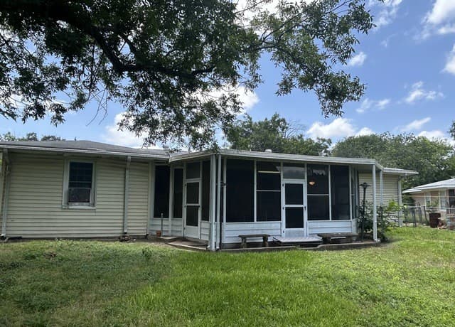 2538 Benrus, San Antonio, TX 78228 — photo 7