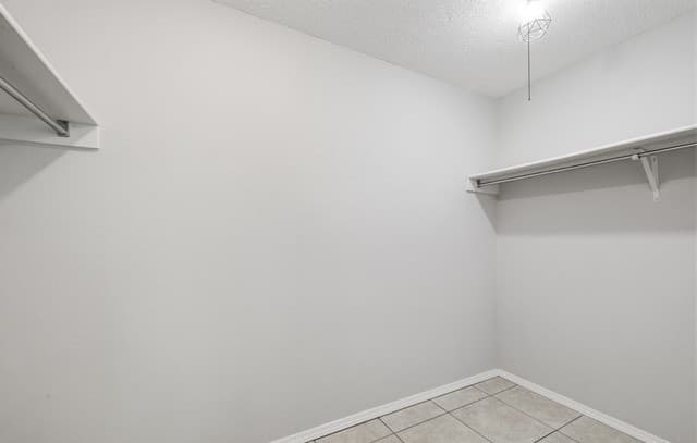 6210  Valley Queen, San Antonio, TX 78250 — photo 17
