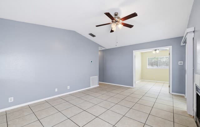 6210  Valley Queen, San Antonio, TX 78250 — photo 7