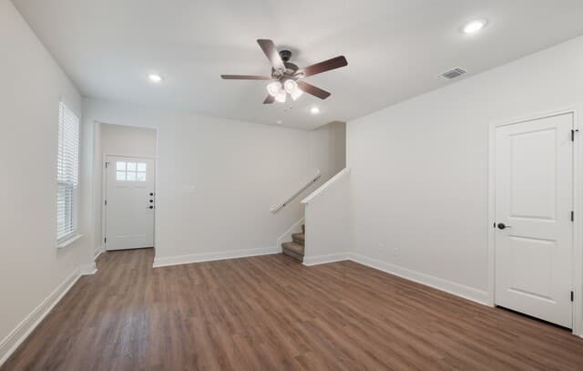 2507  Lynwood Bnd Unit 101, San Antonio, TX 78245 — photo 5