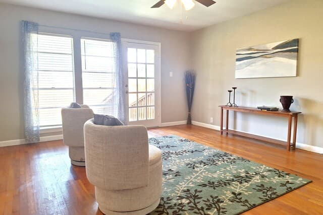 1001 Naples St, Castroville, TX 78009 — photo 6