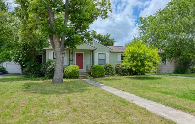 234  Irvington, San Antonio, TX 78209 — photo 2