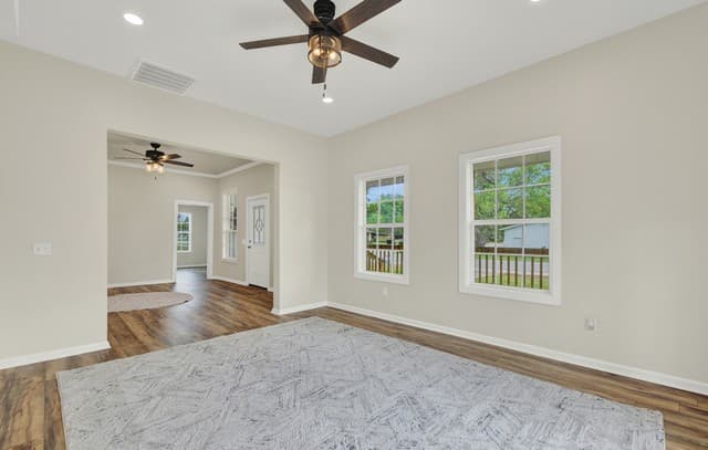 312 N Lavernia, Marion, TX 78124 — photo 9