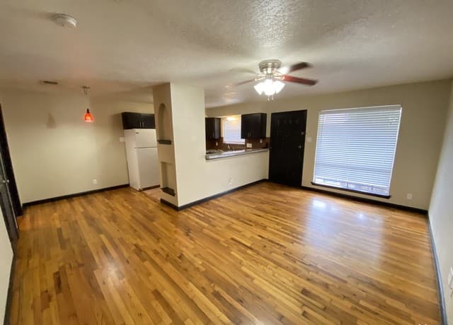 211 Natalen Ave Unit 205