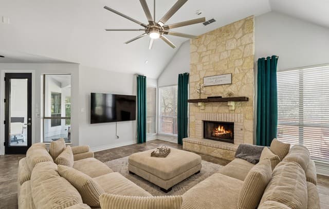 13326  Wind Rdg, Helotes, TX 78023 — photo 20