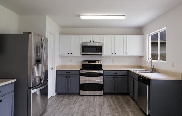 7827  Oakdale Park, San Antonio, TX 78254 — photo 13