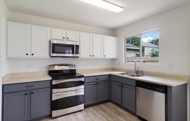 7827  Oakdale Park, San Antonio, TX 78254 — photo 14