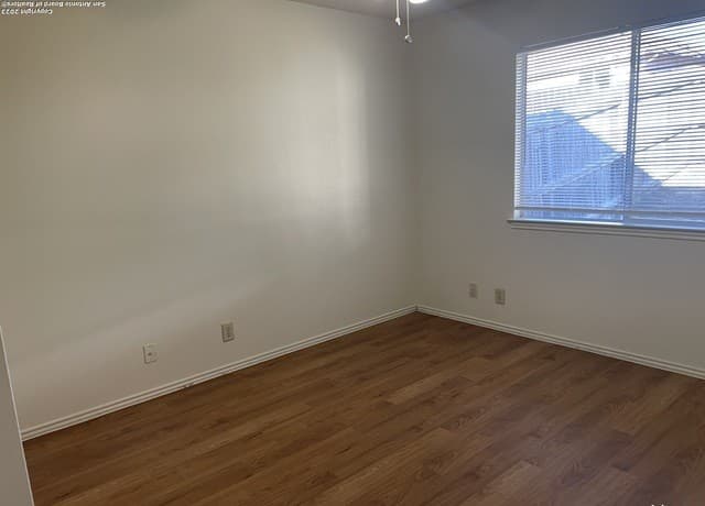 14439  Hereford, San Antonio, TX 78217 — photo 5