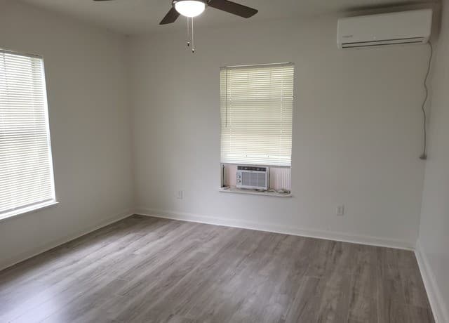 6950  Lark Haven Ln Unit 1, San Antonio, TX 78263 — photo 4
