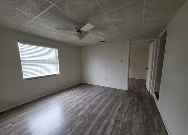 6950  Lark Haven Ln Unit 3, San Antonio, TX 78263 — photo 3