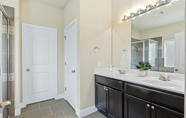 256  Albarella, Cibolo, TX 78108 — photo 11
