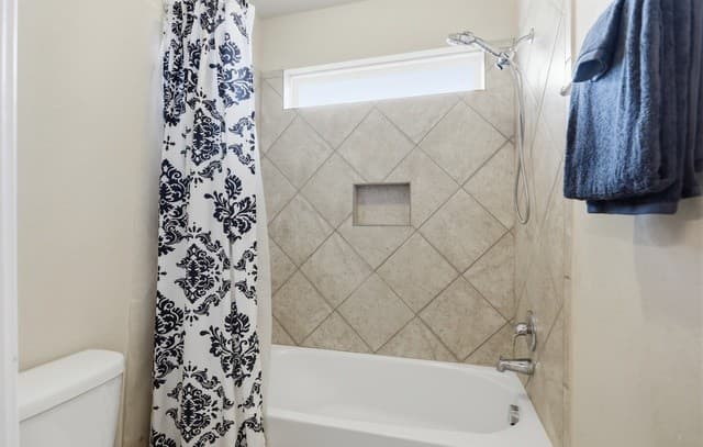 256  Albarella, Cibolo, TX 78108 — photo 20
