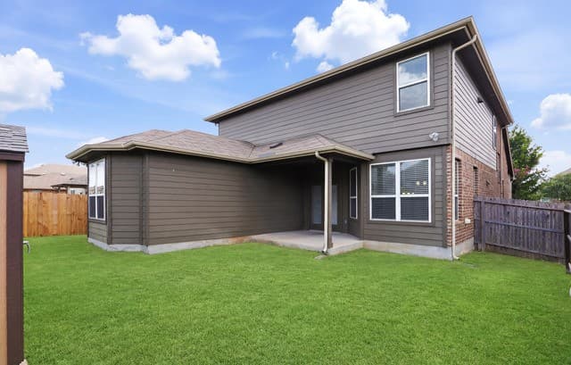 256  Albarella, Cibolo, TX 78108 — photo 24