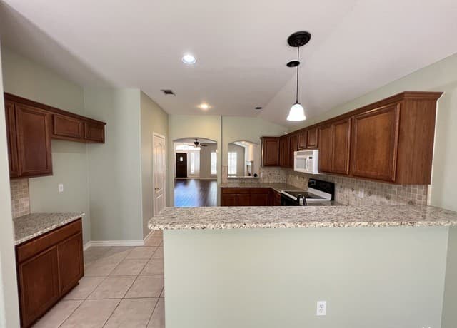 1303  Bluff Forest, San Antonio, TX 78248 — photo 19