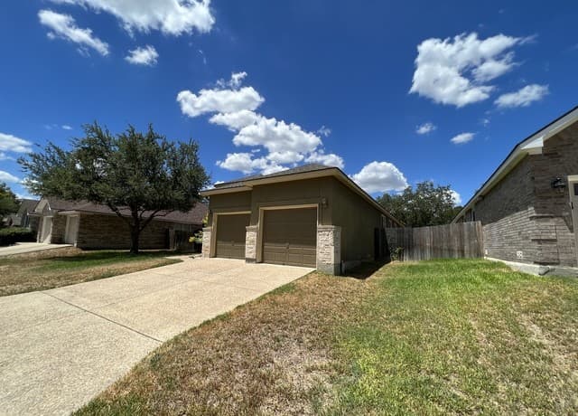1303  Bluff Forest, San Antonio, TX 78248 — photo 2
