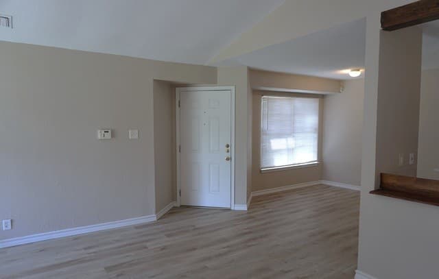 8470  Cascade Ridge Dr