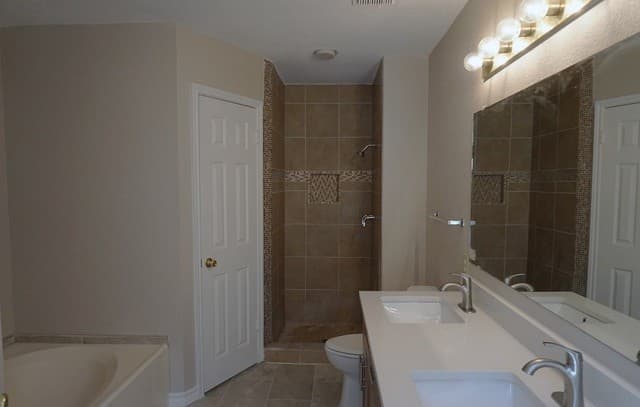 8470  Cascade Ridge Dr, San Antonio, TX 78239 — photo 17
