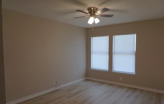 8470  Cascade Ridge Dr, San Antonio, TX 78239 — photo 23