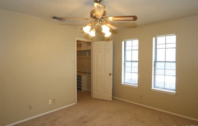 4212  Medical Dr Unit 806, San Antonio, TX 78229 — photo 14