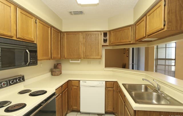 4212  Medical Dr Unit 806, San Antonio, TX 78229 — photo 7