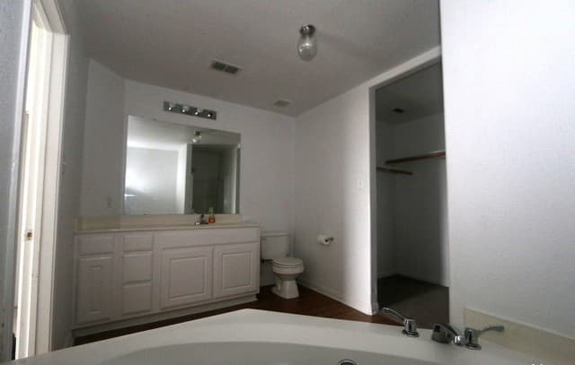 5810  Wildcat Canyon, San Antonio, TX 78252 — photo 15