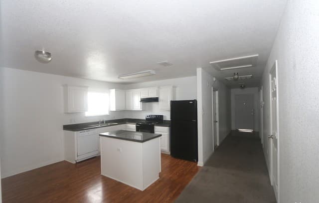 5810  Wildcat Canyon, San Antonio, TX 78252 — photo 4