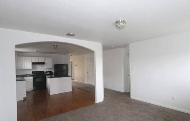 5810  Wildcat Canyon, San Antonio, TX 78252 — photo 8