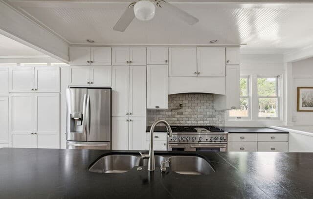 136 Argo Ave, Alamo Heights, TX 78209 — photo 9