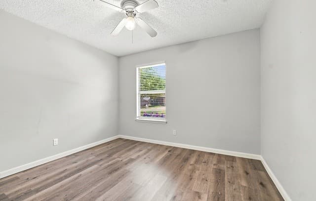 13923 Woodbreeze St, San Antonio, TX 78217 — photo 15