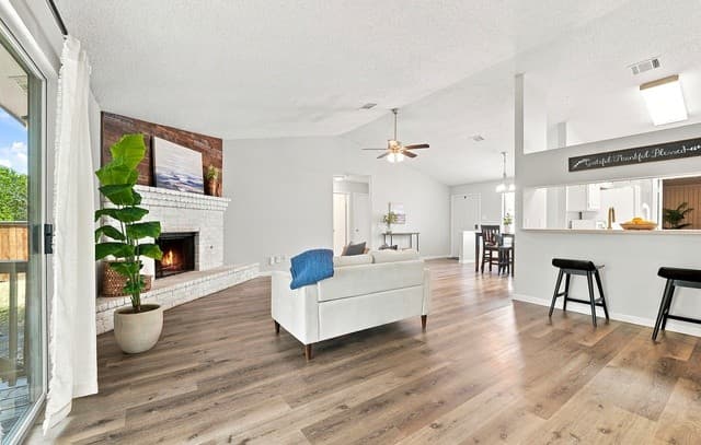 13923 Woodbreeze St, San Antonio, TX 78217 — photo 8