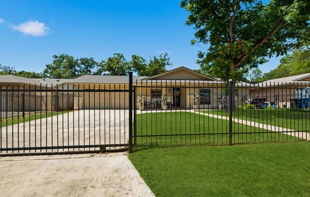 6807  Connie Mack, San Antonio, TX 78240 — photo 11