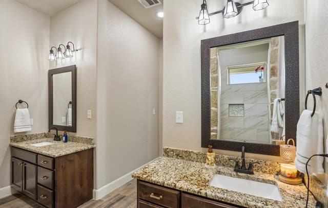 137 Trail Boss, La Vernia, TX 78121 — photo 21
