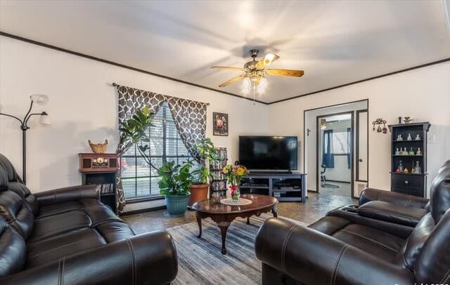 4834  Casa Bello, San Antonio, TX 78233 — photo 4