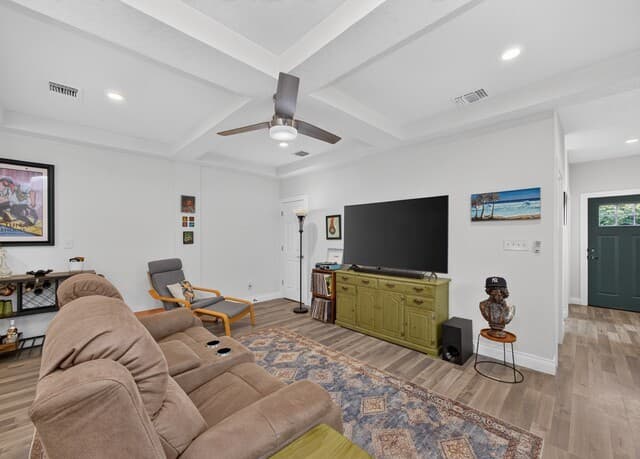 547  Belmont, San Antonio, TX 78202 — photo 4