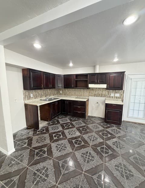 10707  Claymore, San Antonio, TX 78224 — photo 8