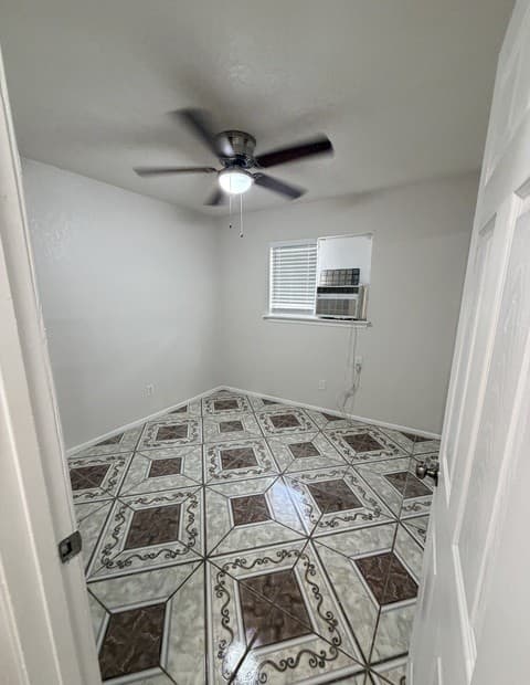 10707  Claymore, San Antonio, TX 78224 — photo 9
