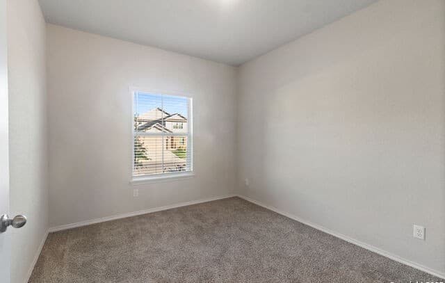 15219  Selene Vw, San Antonio, TX 78245 — photo 6