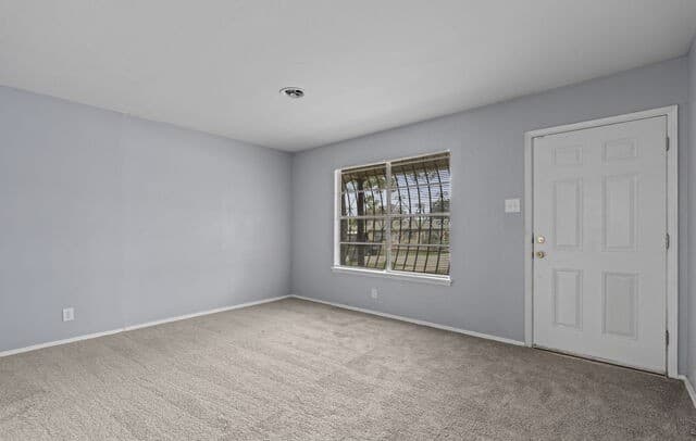 146 Mountain Valley St, San Antonio, TX 78227 — photo 7