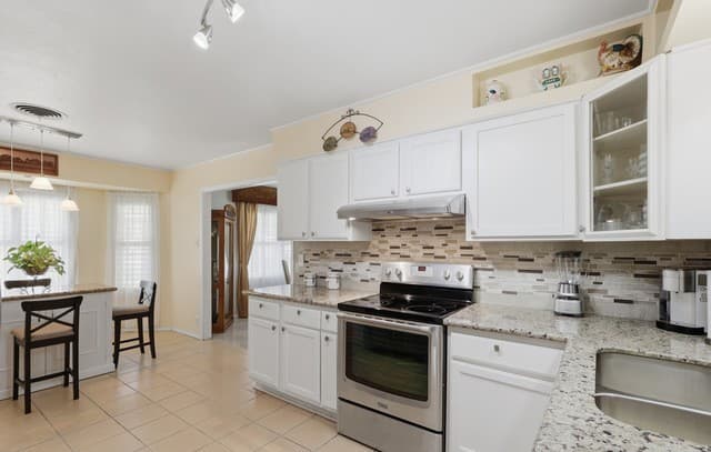 730  Indigo St, San Antonio, TX 78216 — photo 10