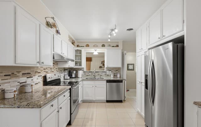 730  Indigo St, San Antonio, TX 78216 — photo 12