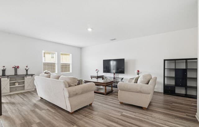 7743  Fern Hollow, San Antonio, TX 78252 — photo 10
