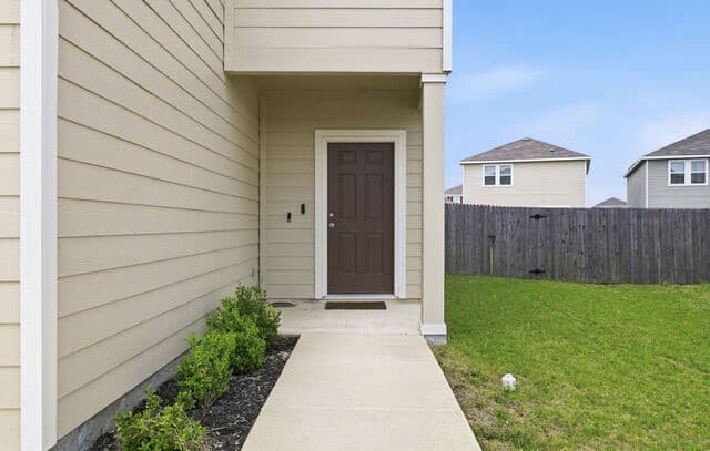 7743  Fern Hollow, San Antonio, TX 78252 — photo 3