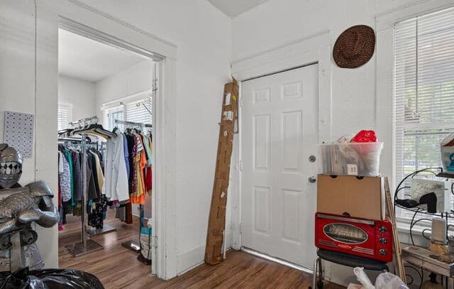 801 Aransas, San Antonio, TX 78210 — photo 6