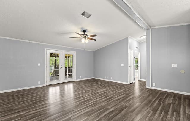 402 N Walnut Way, Boerne, TX 78006 — photo 17