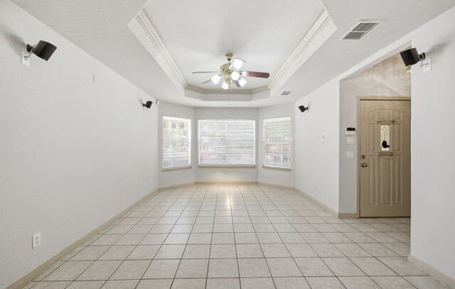 615  Claude W Black, San Antonio, TX 78203 — photo 23