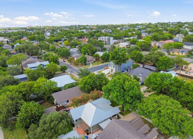 615  Claude W Black, San Antonio, TX 78203 — photo 6